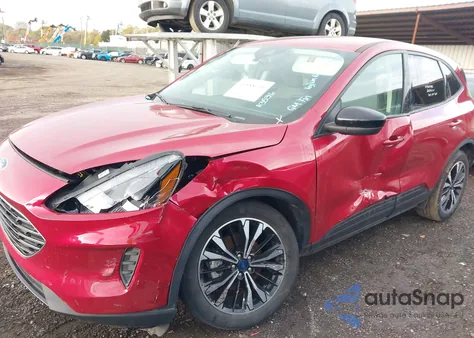 2022 Ford Escape Se Hybrid z USA, uszkodzony, nr VIN 1FMCU0BZ1NUA35316